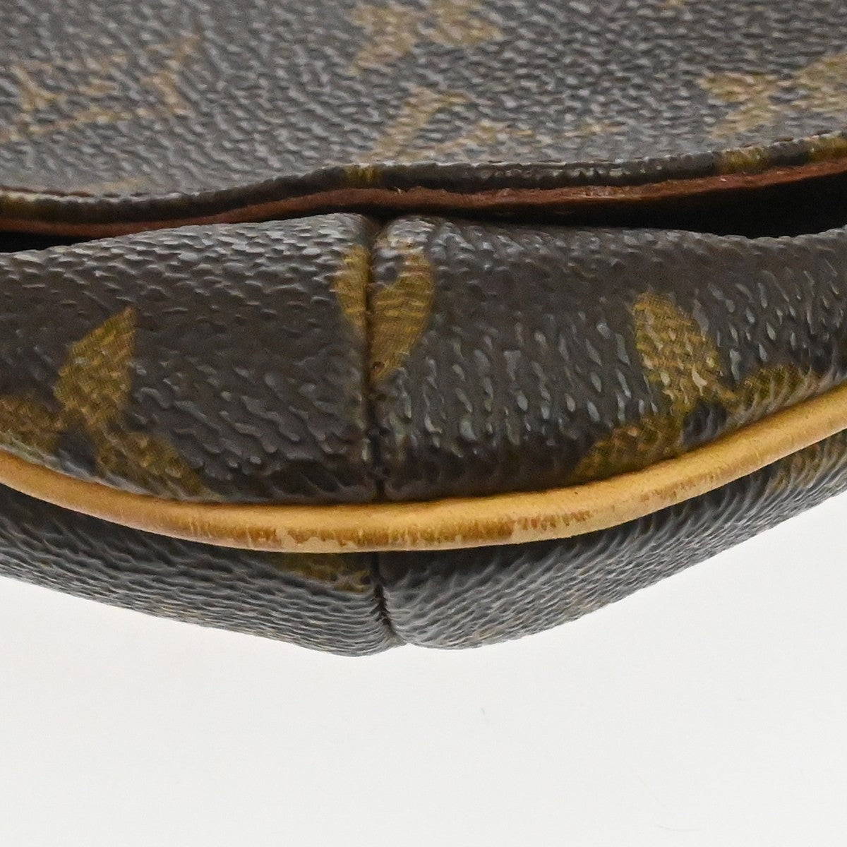 Louis Vuitton Musette Tango Monogram Canvas, Brown, Canvas, Shoulder Bag