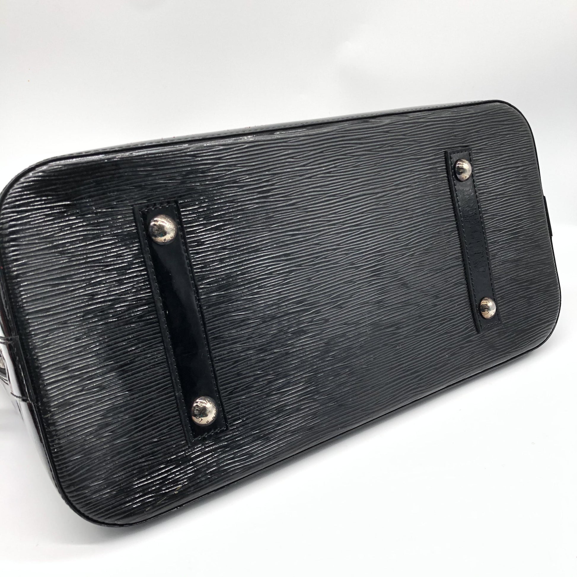 Louis Vuitton Alma Epi, Black, Leather, Handbag