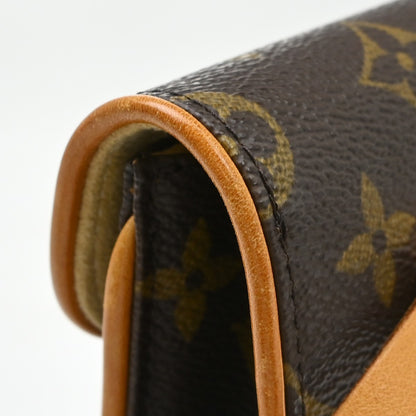 Louis Vuitton Florentine Waist Monogram Canvas, Brown, Canvas, Clutch