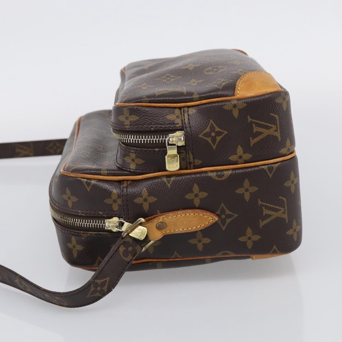 Louis Vuitton Nil Shoulder Bag Monogram Canvas, Brown, Canvas, Shoulder Bag