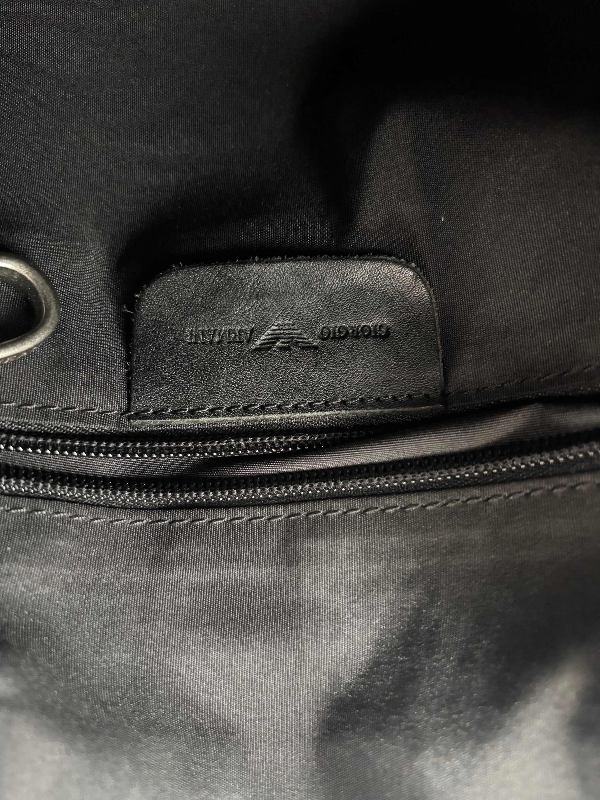 Giorgio Armani Sac bandoulière en cuir leather, BLACK, LEATHER, Shoulder bag