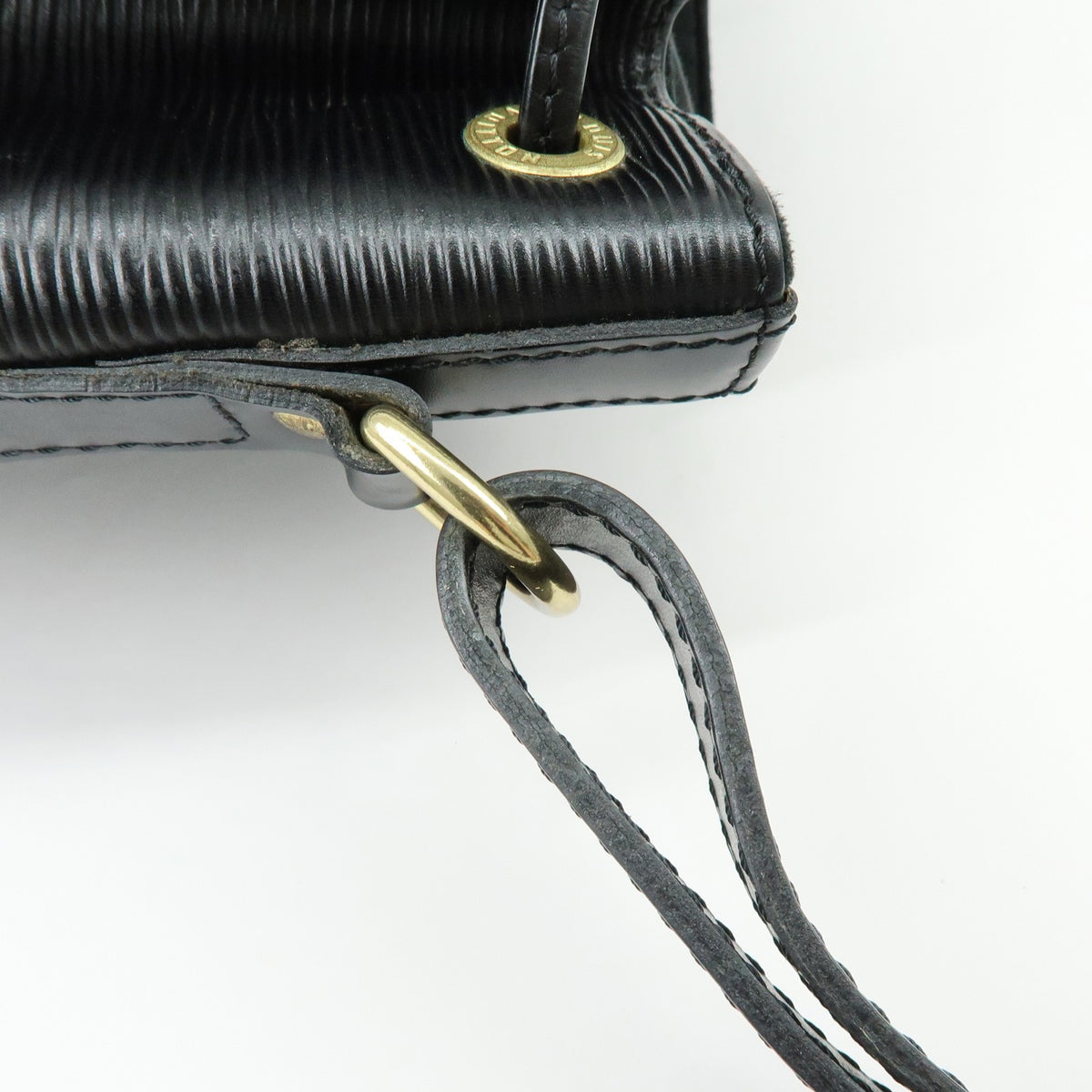 Louis Vuitton Noe Epi Leather, Black, Leather, Shoulder Bag