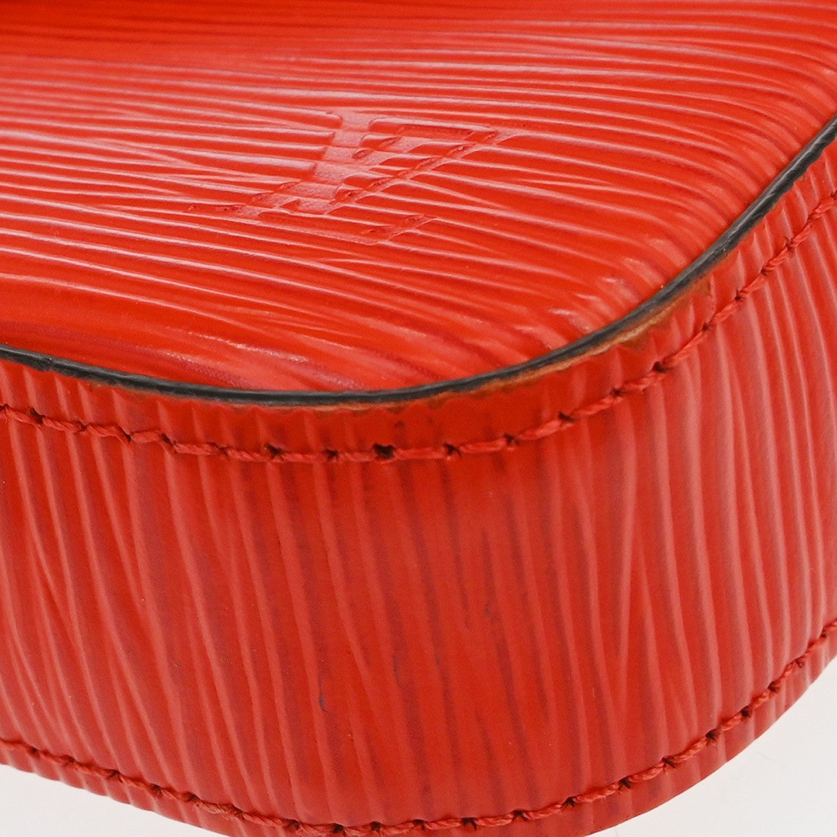 Louis Vuitton Pochette Felicie Epi, Red, Leather, Clutch