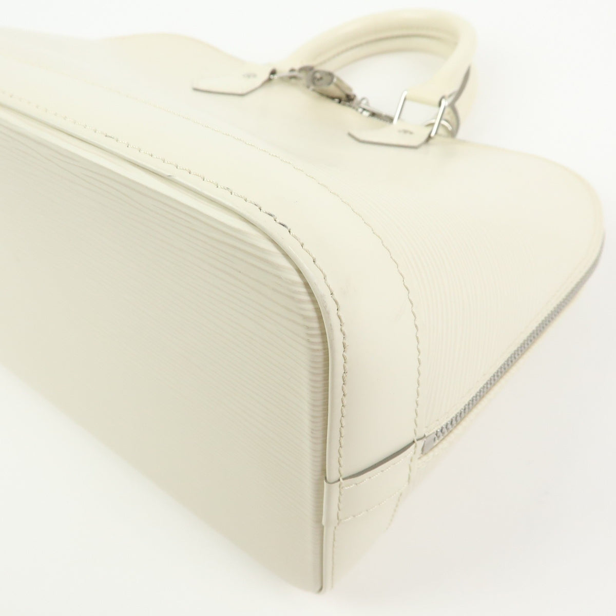 Louis Vuitton Alma Epi Leather, White, Leather, Handbag