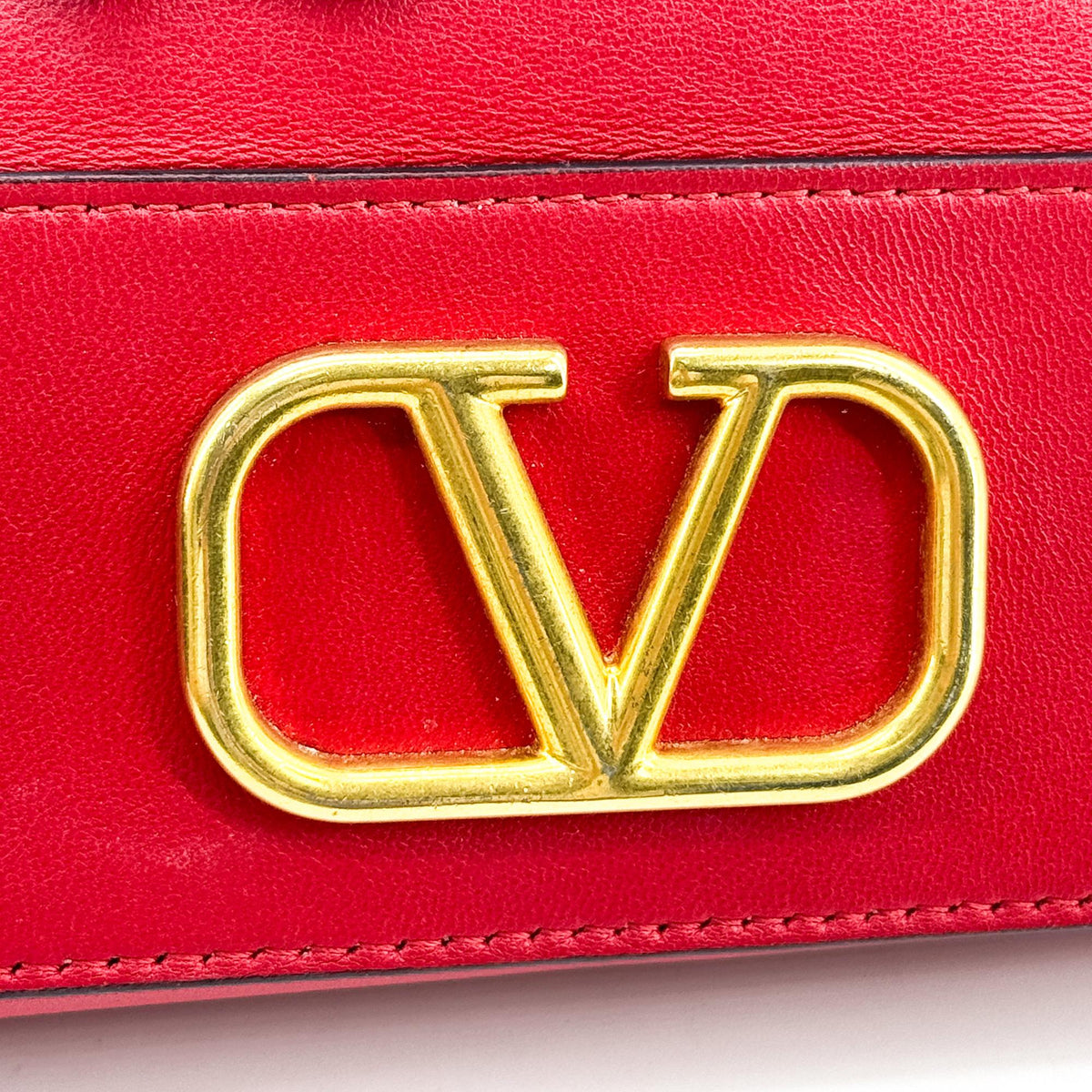 Valentino Garavani VLogo Drawstring Bucket Leather, Gold, Leather, Clutch