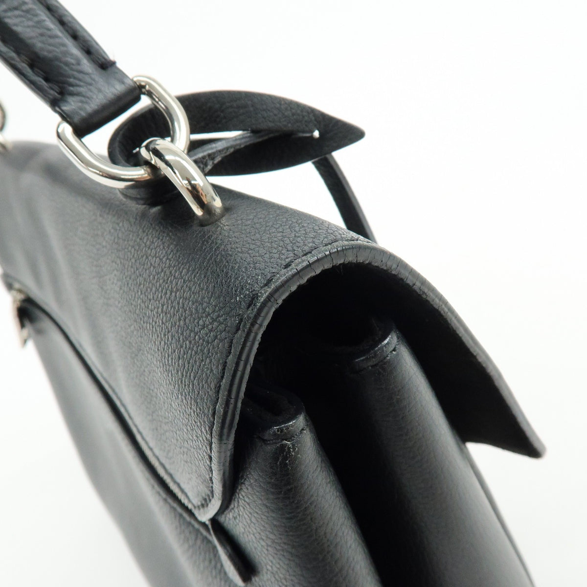 Louis Vuitton Lockme Ever Leather, Black, Leather, Handbag