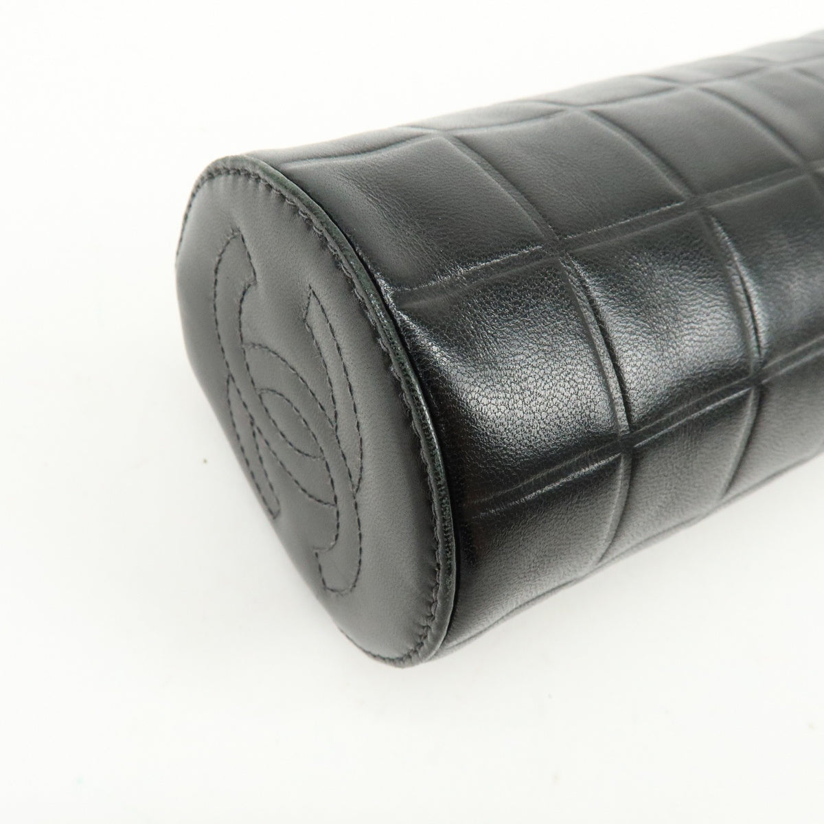 Chanel Chocolate Bar Cosmetic Quilted Lambskin, Black, Leather, Toiletry Case