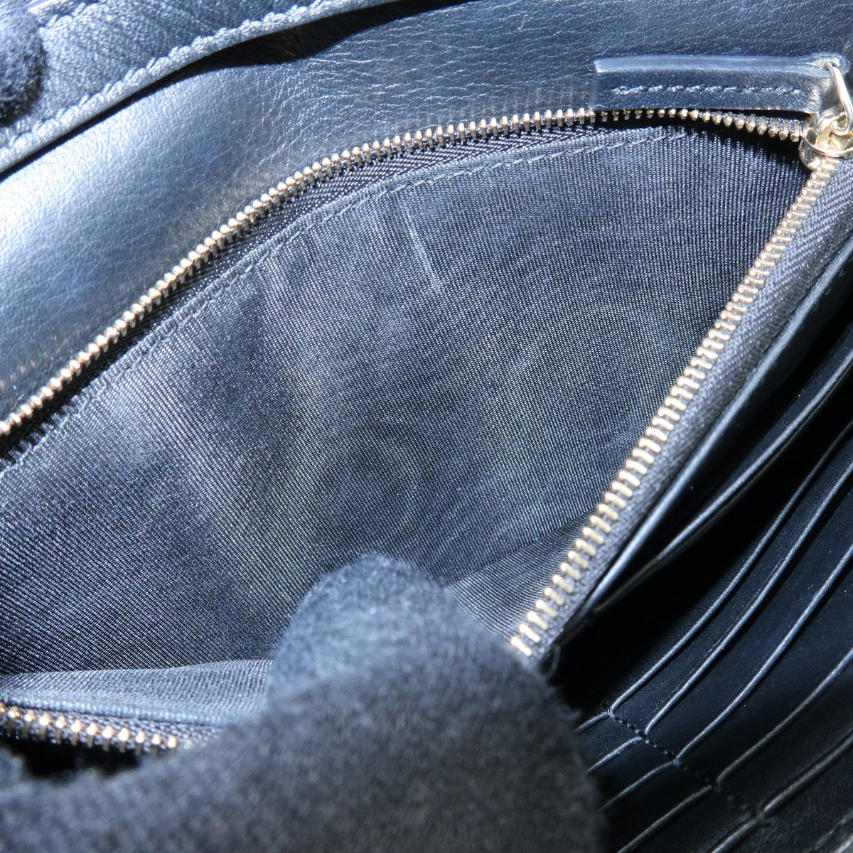 Gucci Interlocking Wallet on Chain Leather, Black, Leather, Crossbody Bag
