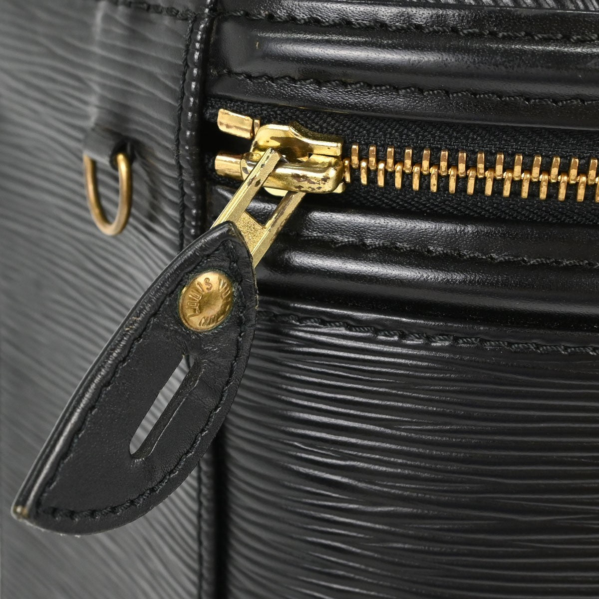 Louis Vuitton Cannes Beauty Case Epi Leather, Black, Leather, Travel Bag