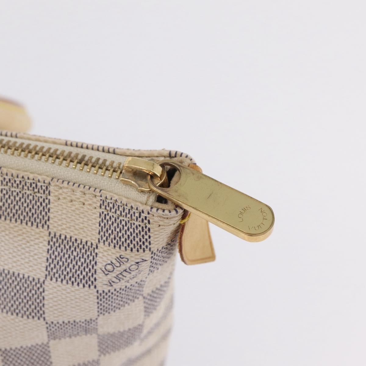 Louis Vuitton Saleya Damier, White, Canvas, Handbag