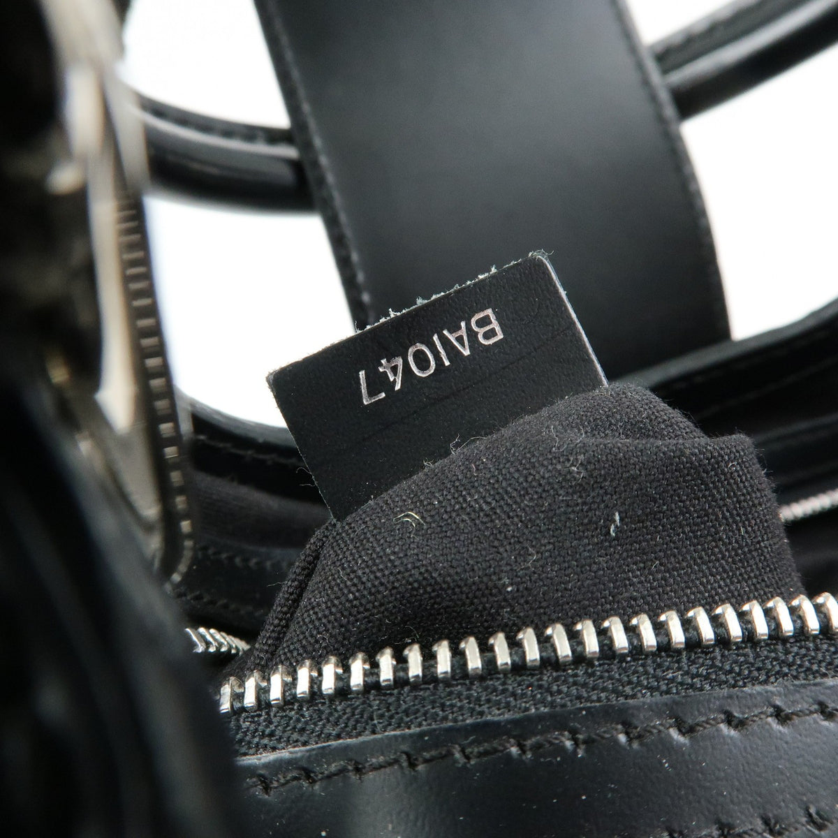 Louis Vuitton Montaigne Sac Epi Leather, Black, Leather, Handbag