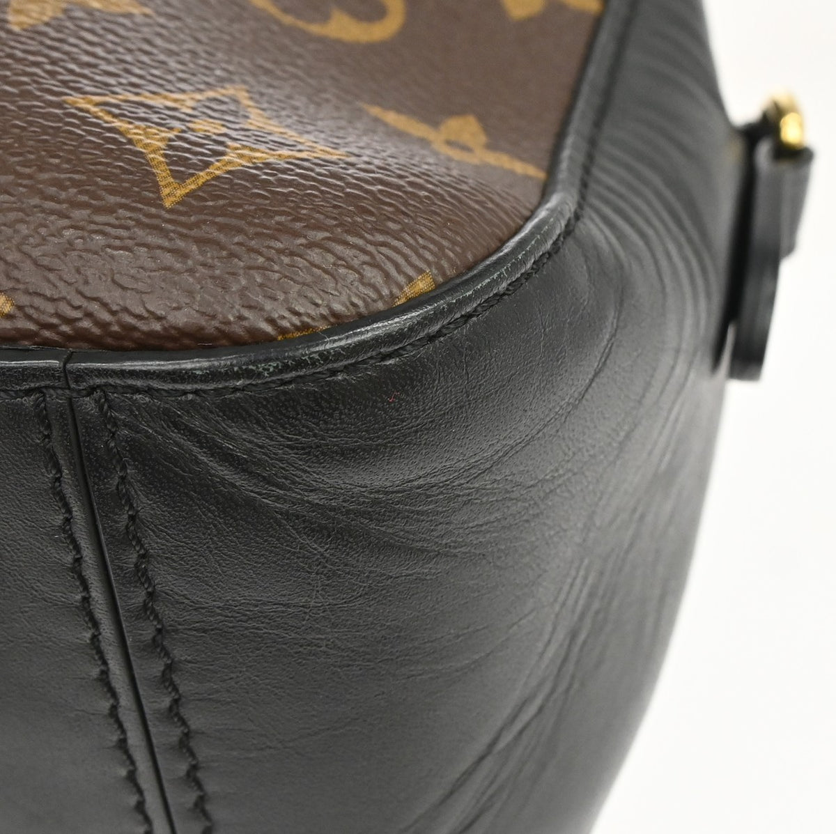 Louis Vuitton Saintonge Monogram Canvas with Leather, Brown, Canvas, Handbag