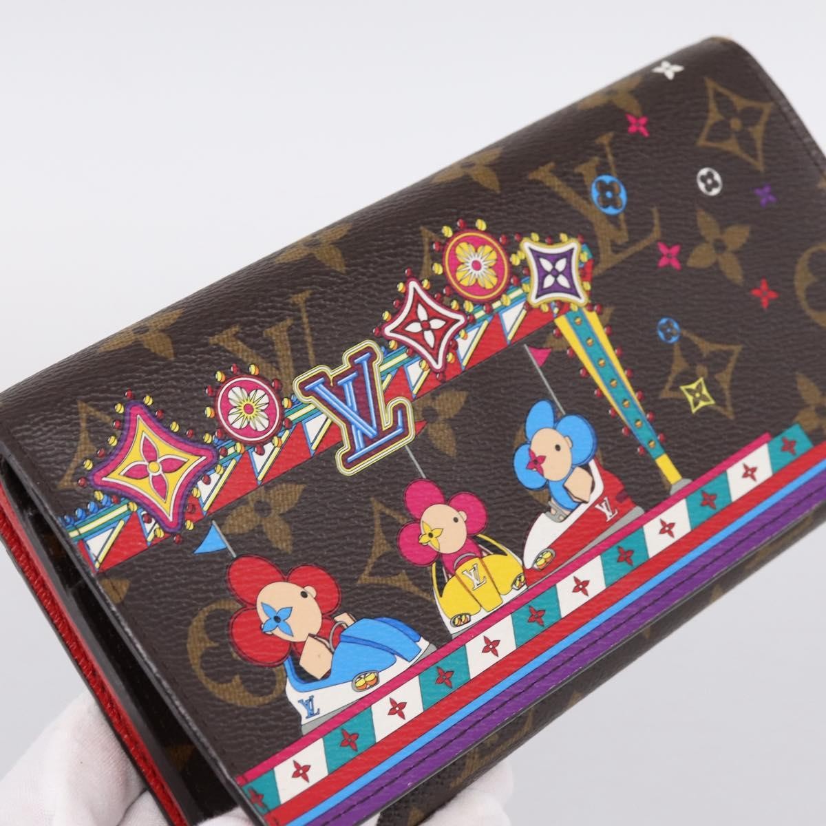 Louis Vuitton Sarah Wallet NM Limited Edition Vivienne Xmas Monogram Canvas, Brown, Canvas, Wallet