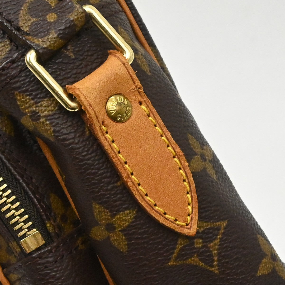 Louis Vuitton Nil Messenger Monogram Canvas, Brown, Canvas, Shoulder Bag