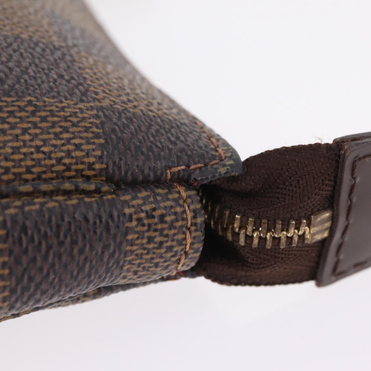 Louis Vuitton Mini pochette accessoires Damier Canvas, Brown, Canvas, Clutch