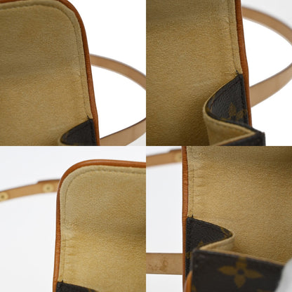 Louis Vuitton Florentine Canvas, Brown, Canvas, Clutch