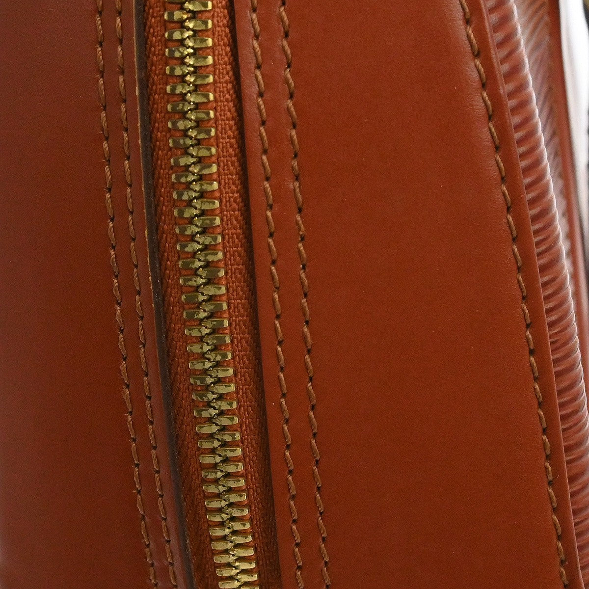 Louis Vuitton Voltaire Epi leather, Brown, Leather, Shoulder Bag