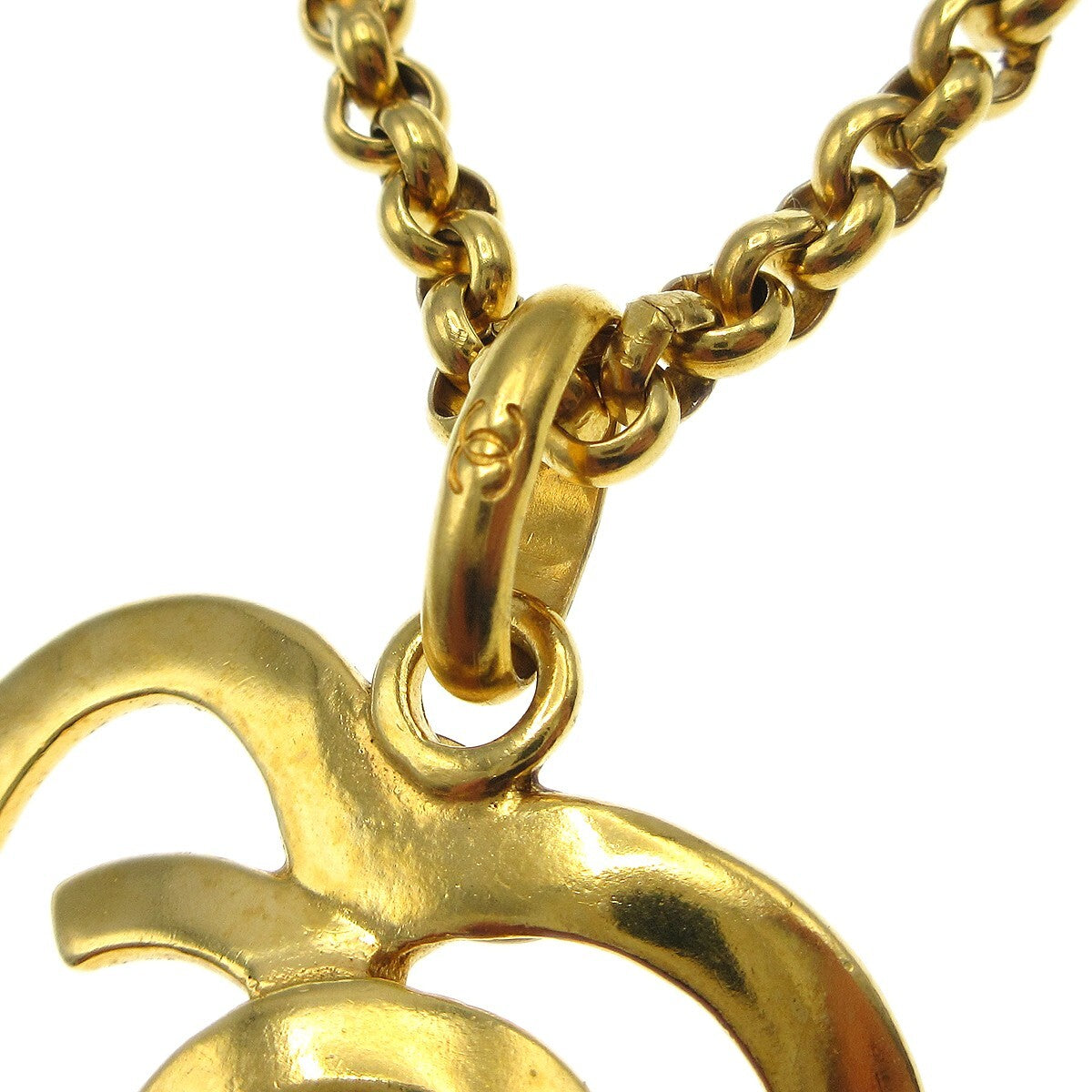 Chanel CC Heart Pendant Metal, Gold, Gold Plated, Necklace