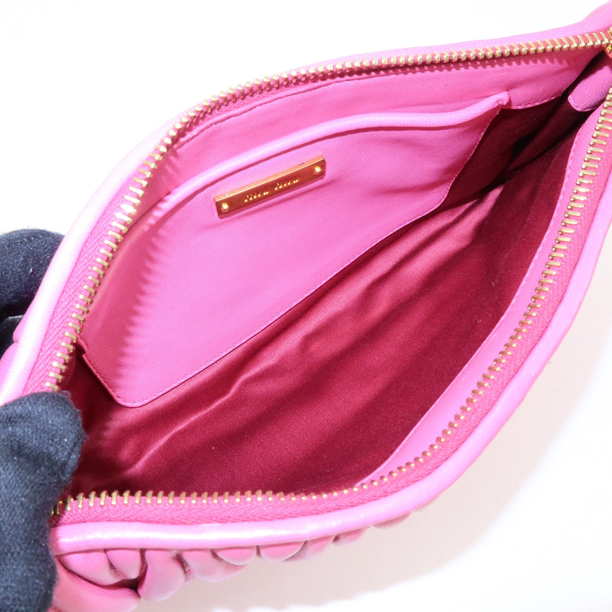 Miu Miu Zip Wristlet Matelasse Leather, Pink, Leather, Clutch