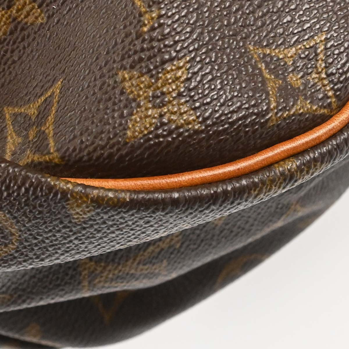 Louis Vuitton Saumur Monogram Canvas, Brown, Canvas, Shoulder Bag