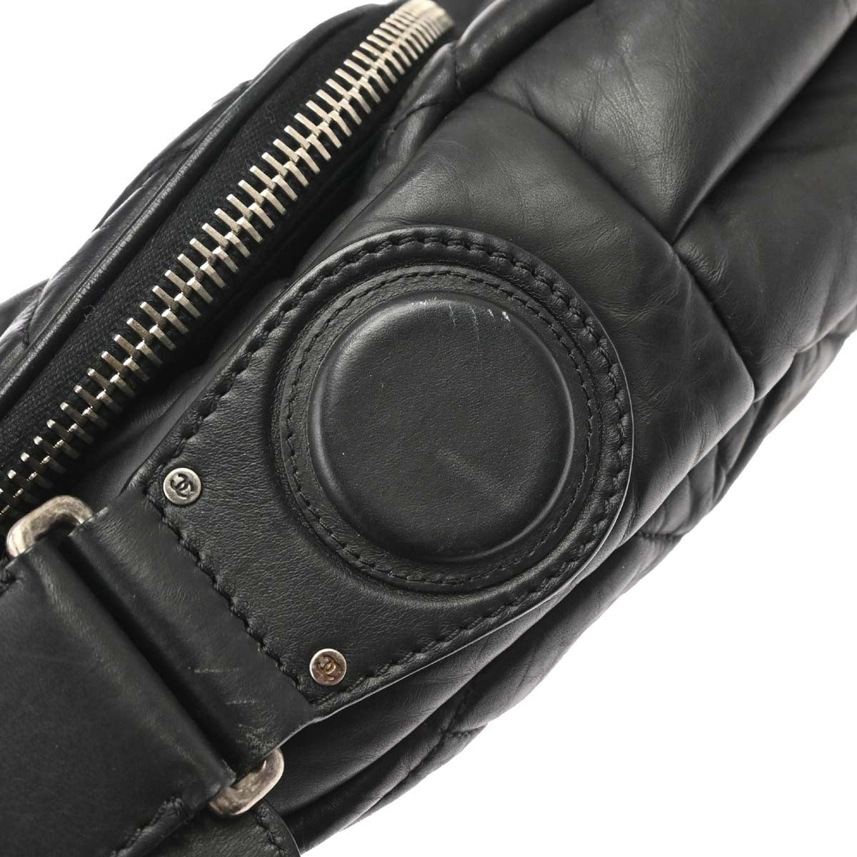 Chanel Expandable Flap Messenger Quilted Aged Calfskin, Black, Leather, Shoulder Bag