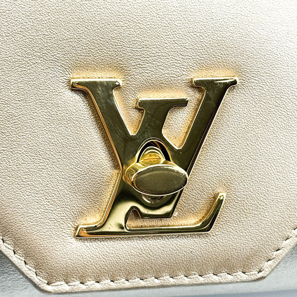 Louis Vuitton Love Note Chain Clutch Leather, Gold, Leather, Clutch