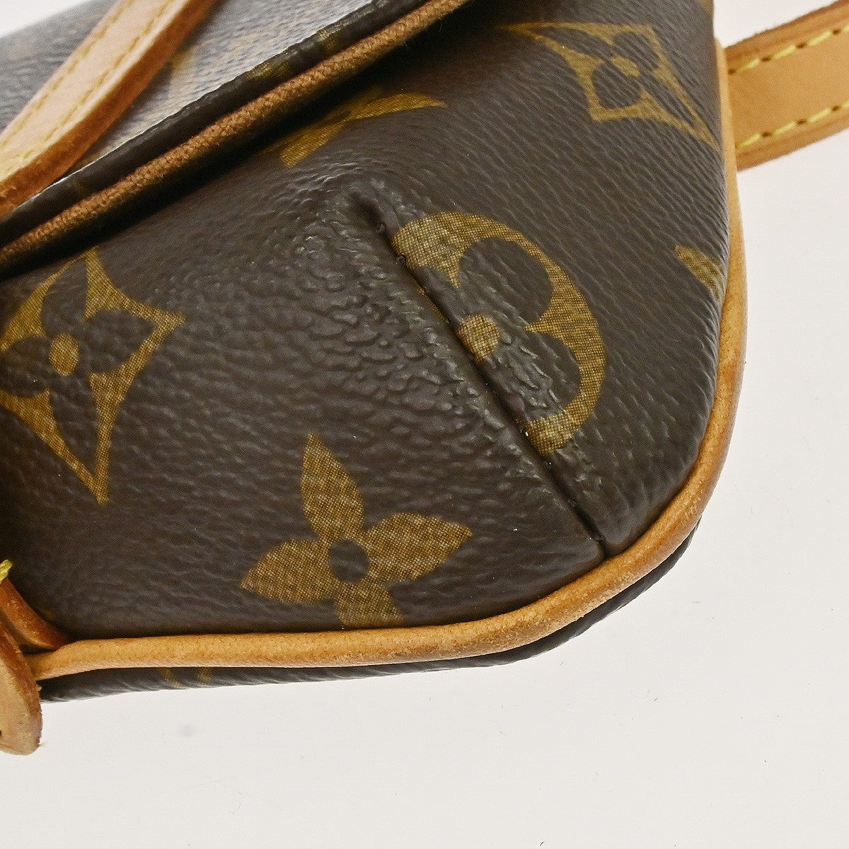 Louis Vuitton Marelle Waist Monogram Canvas, Brown, Canvas, Clutch