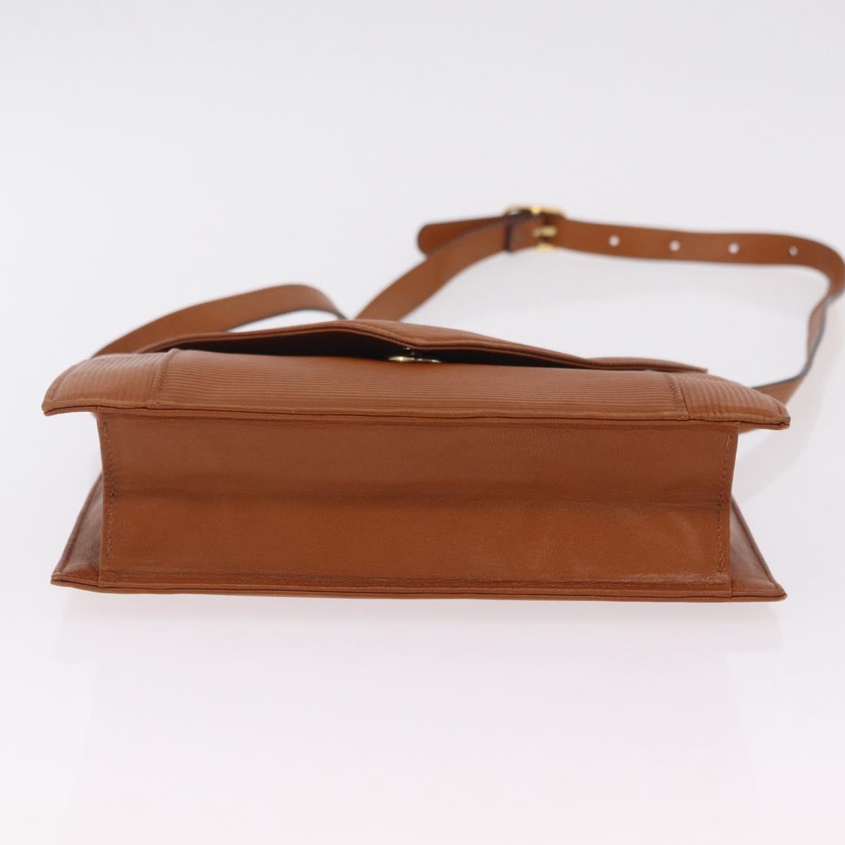 Saint Laurent Vintage Shoulder bag leather, Brown, Leather, Shoulder Bag