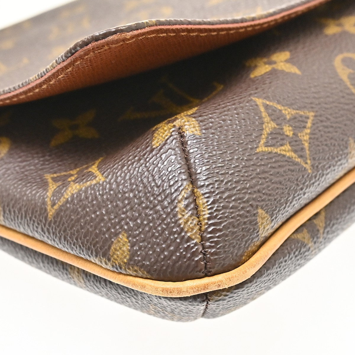 Louis Vuitton Musette Tango Monogram Canvas, Brown, Canvas, Shoulder Bag