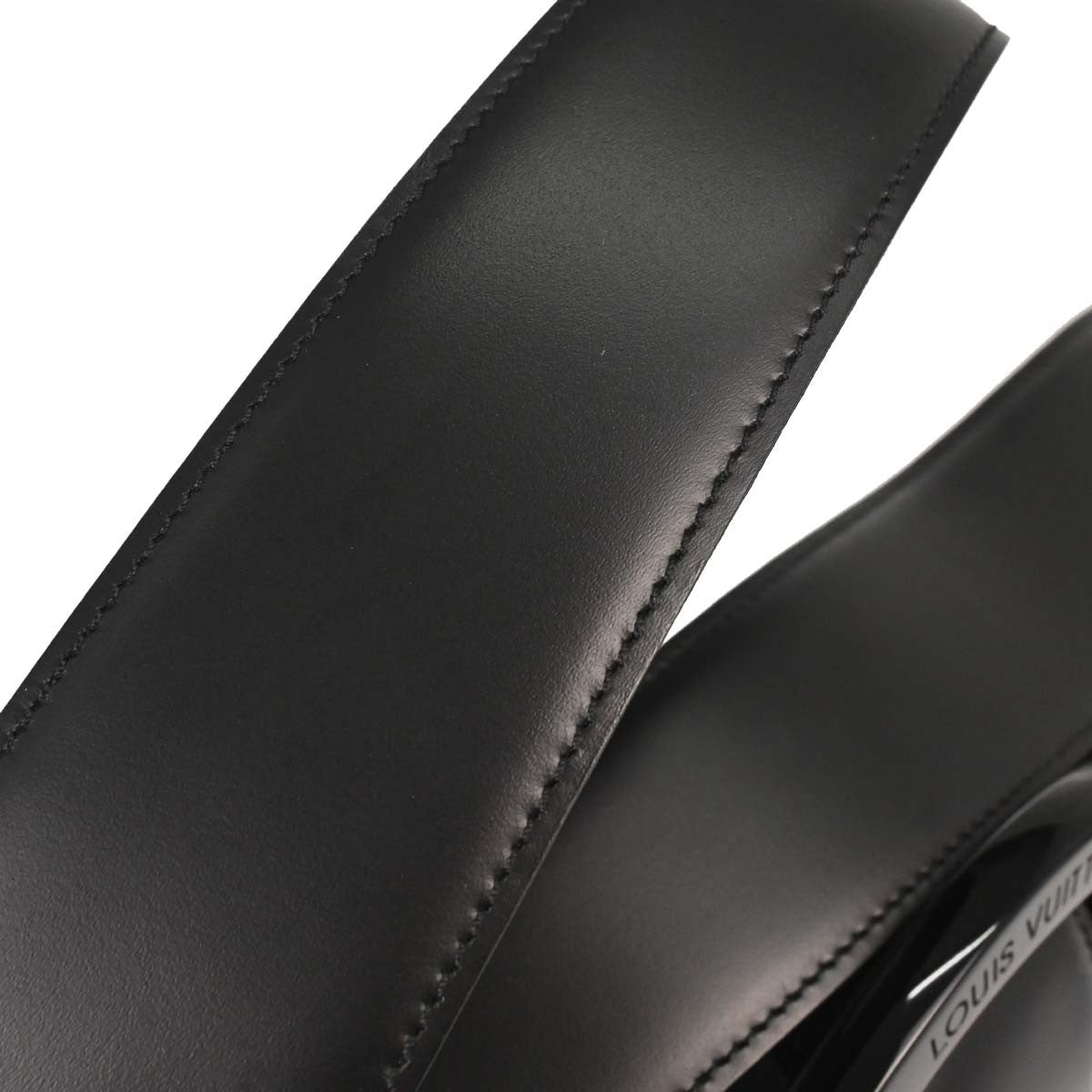 Louis Vuitton Reverie Epi Leather, Black, Leather, Shoulder Bag
