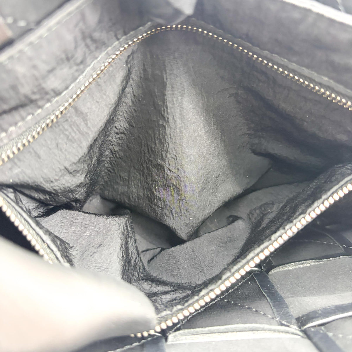Bottega Veneta Cassette Maxi Intrecciato Leather, Black, Leather, Shoulder Bag