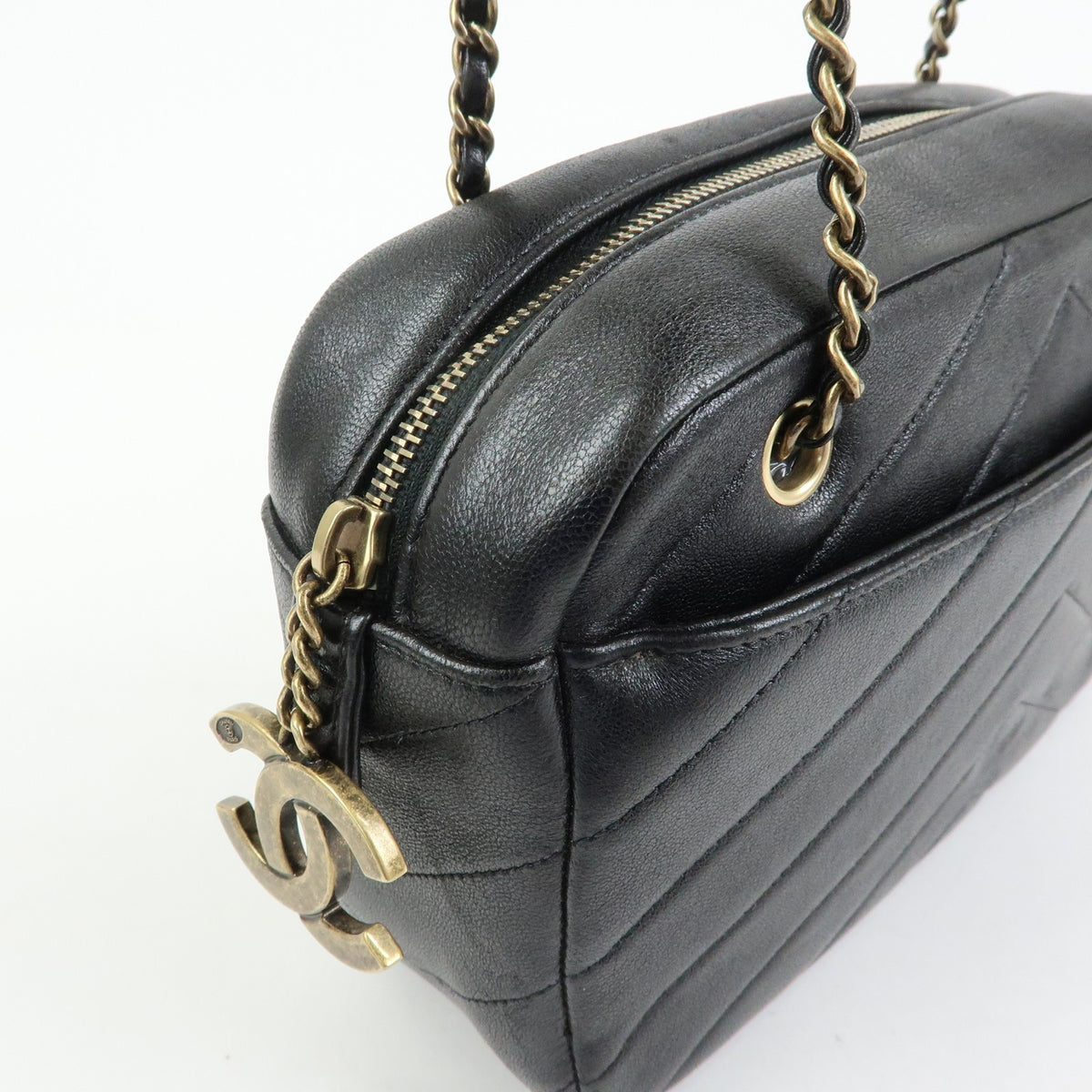 Chanel Camera Chevron Lambskin, Black, Leather, Handbag