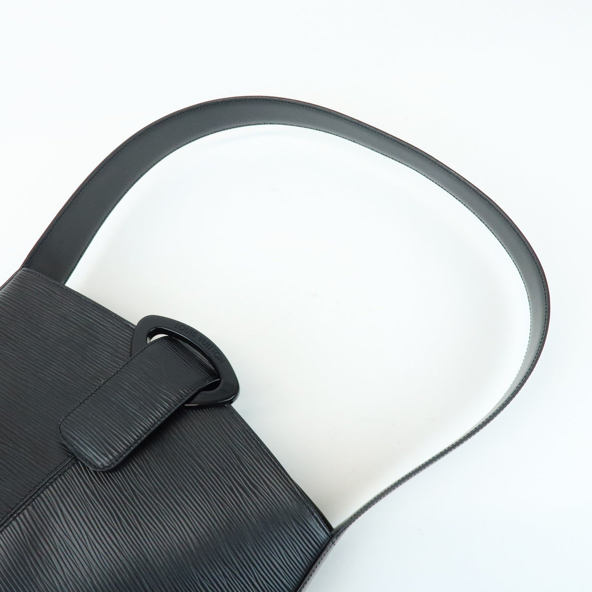 Louis Vuitton Reverie Epi Leather, Black, Leather, Handbag