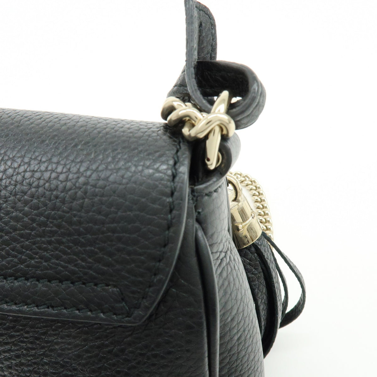 Gucci Soho Chain Leather, Black, Calfskin, Crossbody Bag