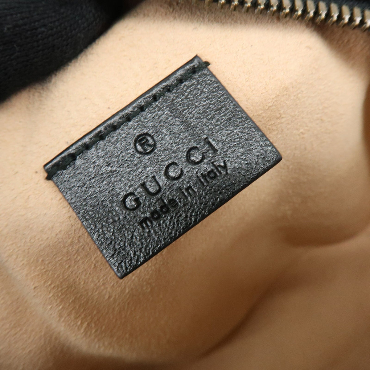 Gucci GG Marmont Round Matelasse Leather, Black, Leather, Shoulder Bag