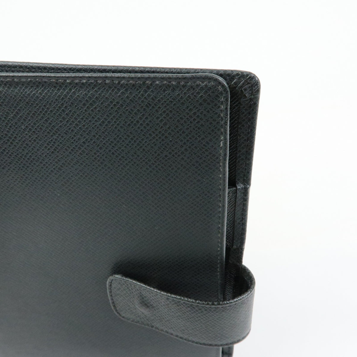 Louis Vuitton Ring Agenda Cover Taiga Leather, Gray, Leather, Briefcase