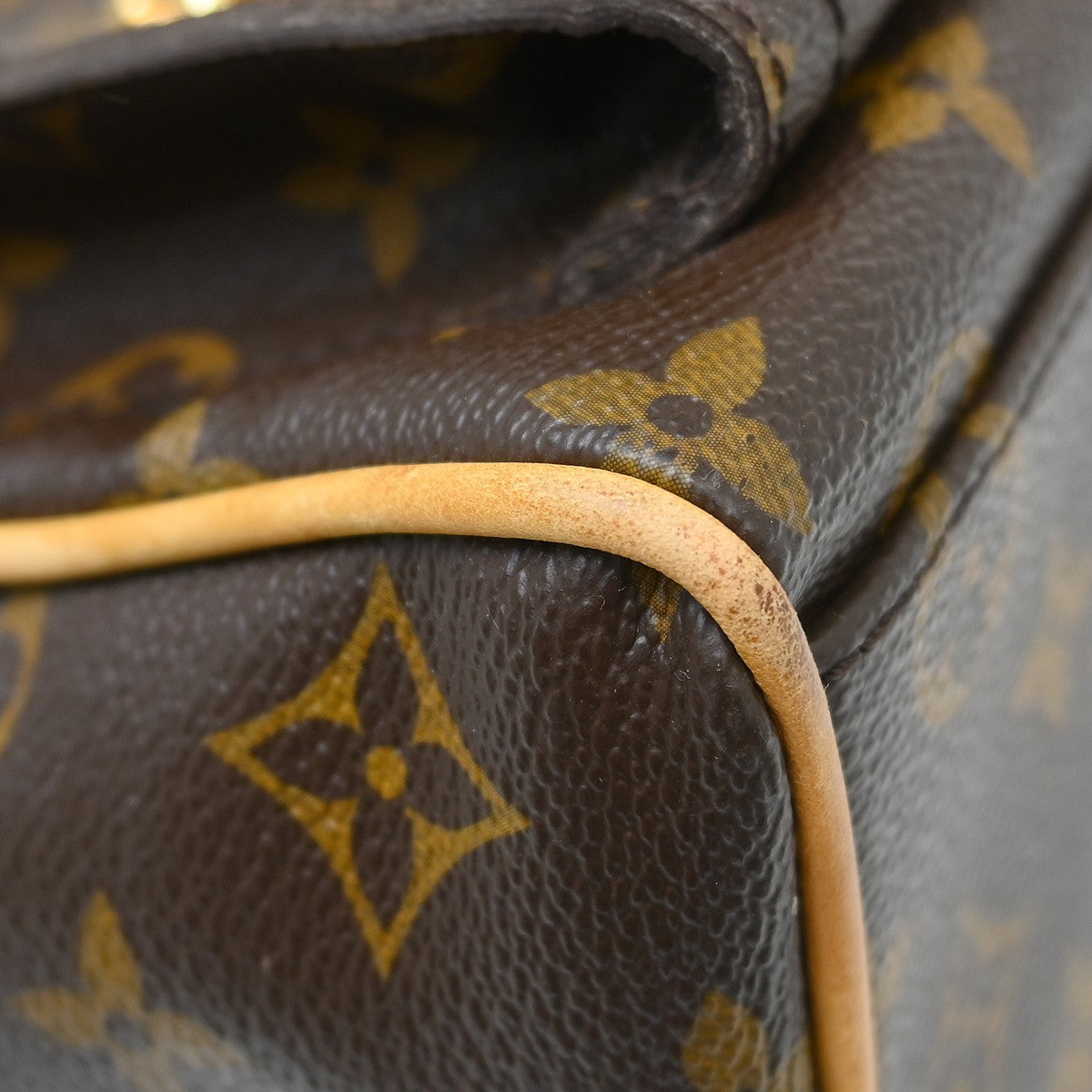 Louis Vuitton Manhattan Monogram, Brown, Canvas, Handbag