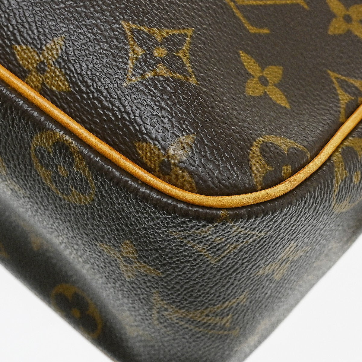 Louis Vuitton Viva Cite Monogram Canvas, Brown, Canvas, Shoulder Bag
