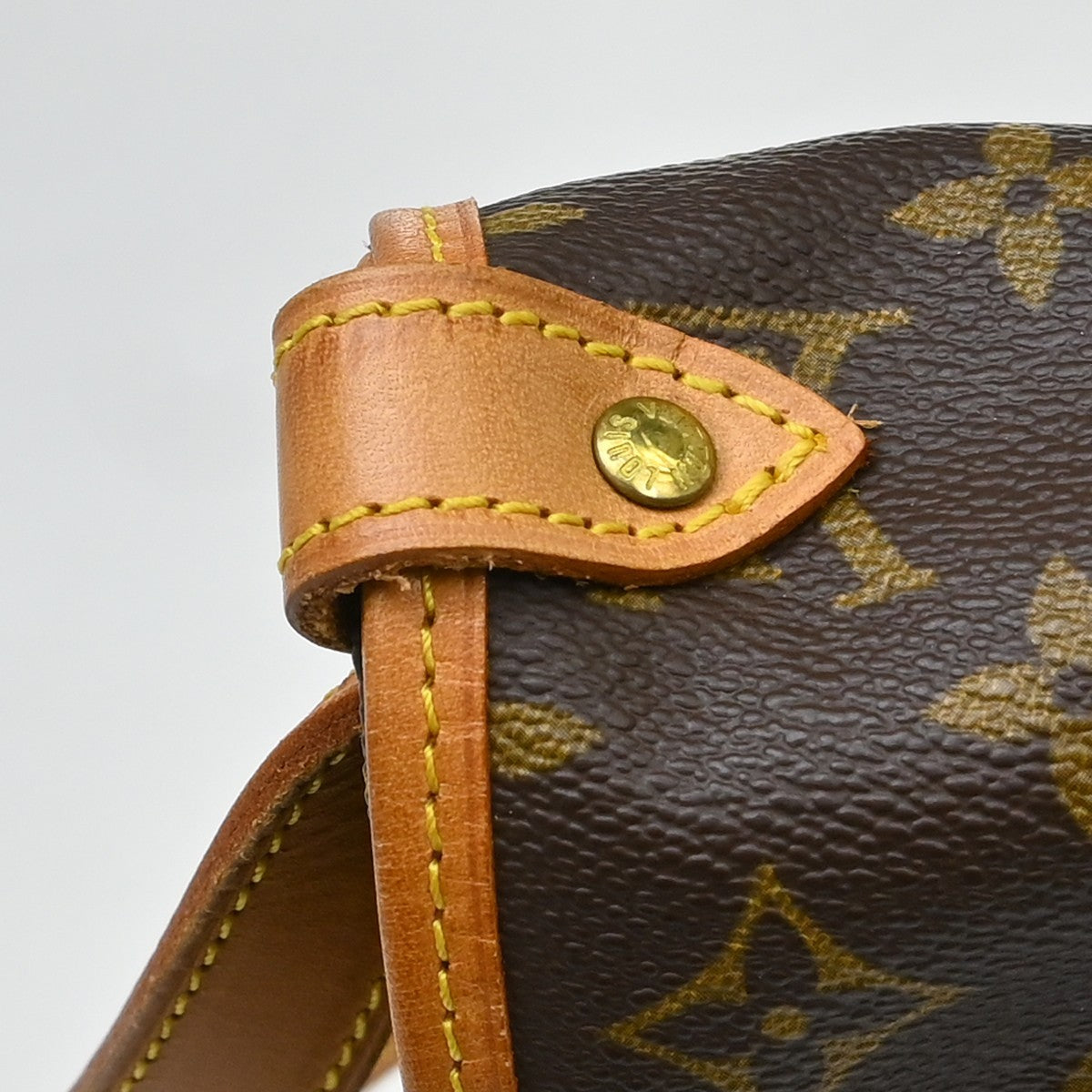Louis Vuitton Saumur Monogram, Brown, Canvas, Shoulder Bag