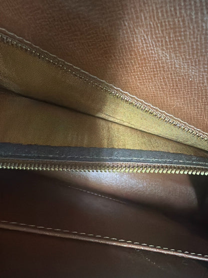Louis Vuitton Dame Pochette Monogram Canvas, Brown, Leather, Clutch