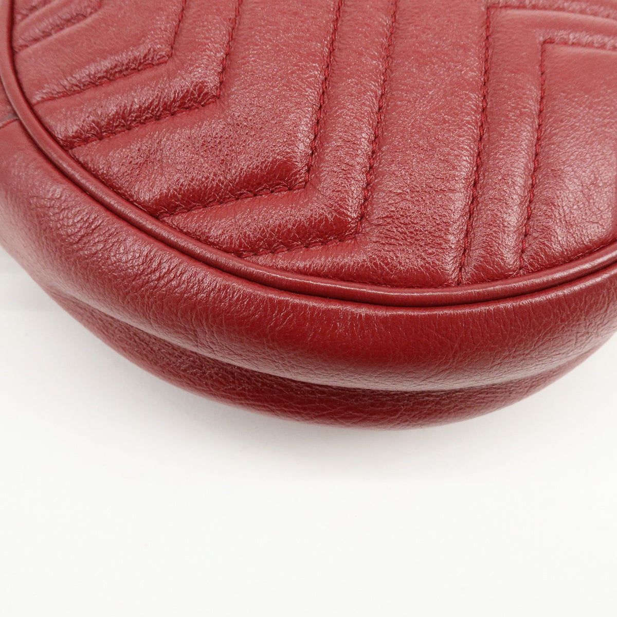 Gucci GG Marmont Round Matelasse Leather, Red, Leather, Shoulder Bag