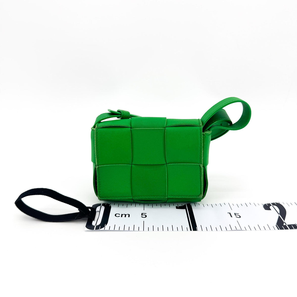 Bottega Veneta Cassette Maxi Intrecciato Leather, Green, Leather, Crossbody Bag