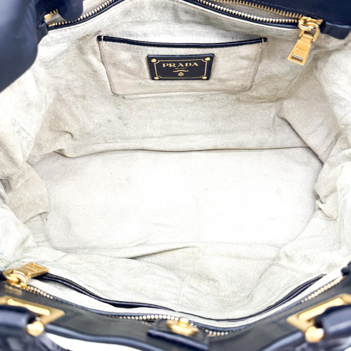 Prada Vitello Daino Leather, Black, Leather, Shoulder Bag