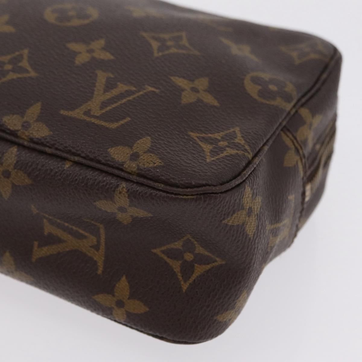 Louis Vuitton Trousse Toiletry Monogram Canvas, Multicolour, Canvas, Toiletry Case