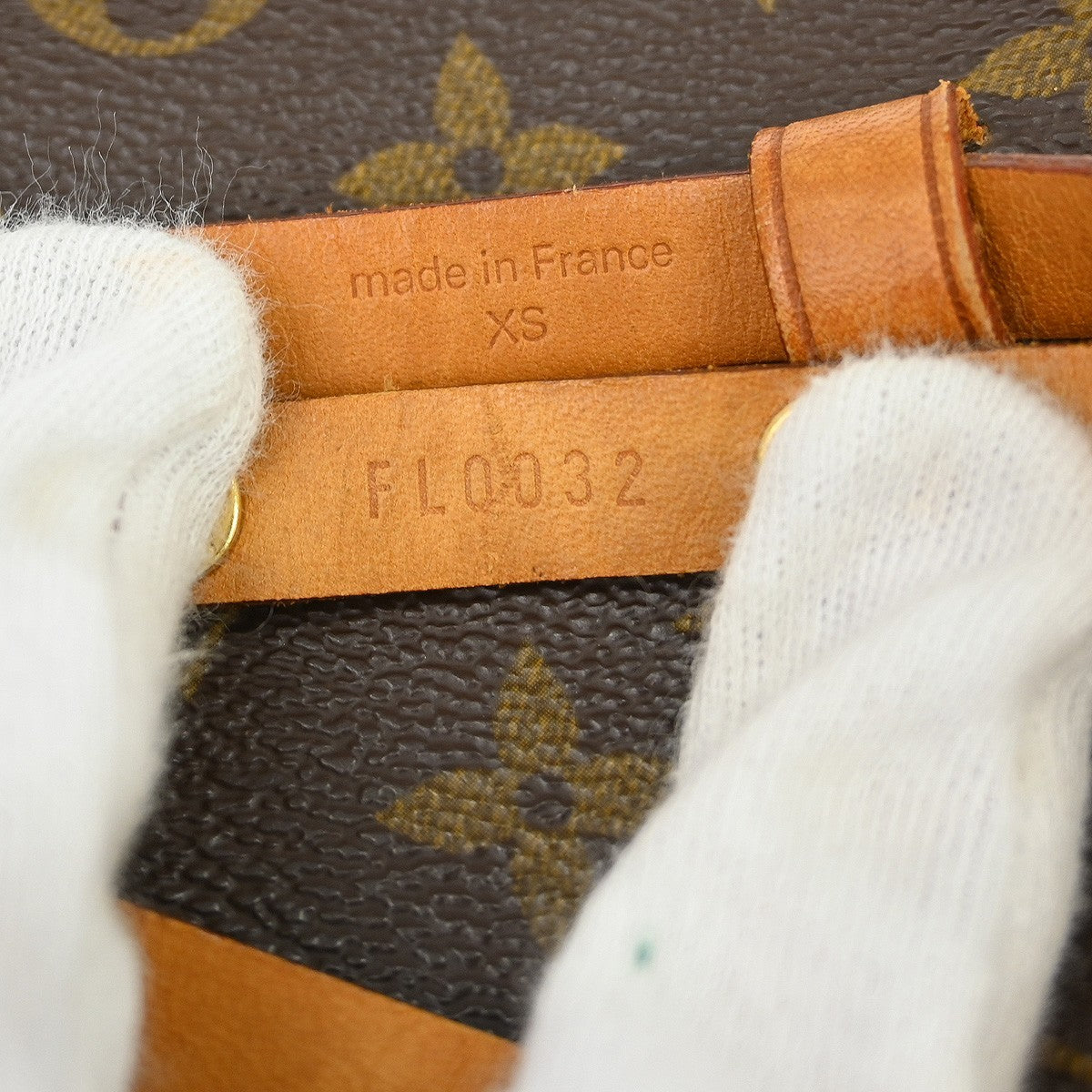 Louis Vuitton Florentine Canvas, Brown, Canvas, Clutch