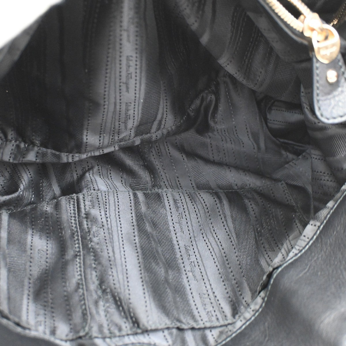 Salvatore Ferragamo Gancini Tote Leather, Black, Leather, Tote Bag