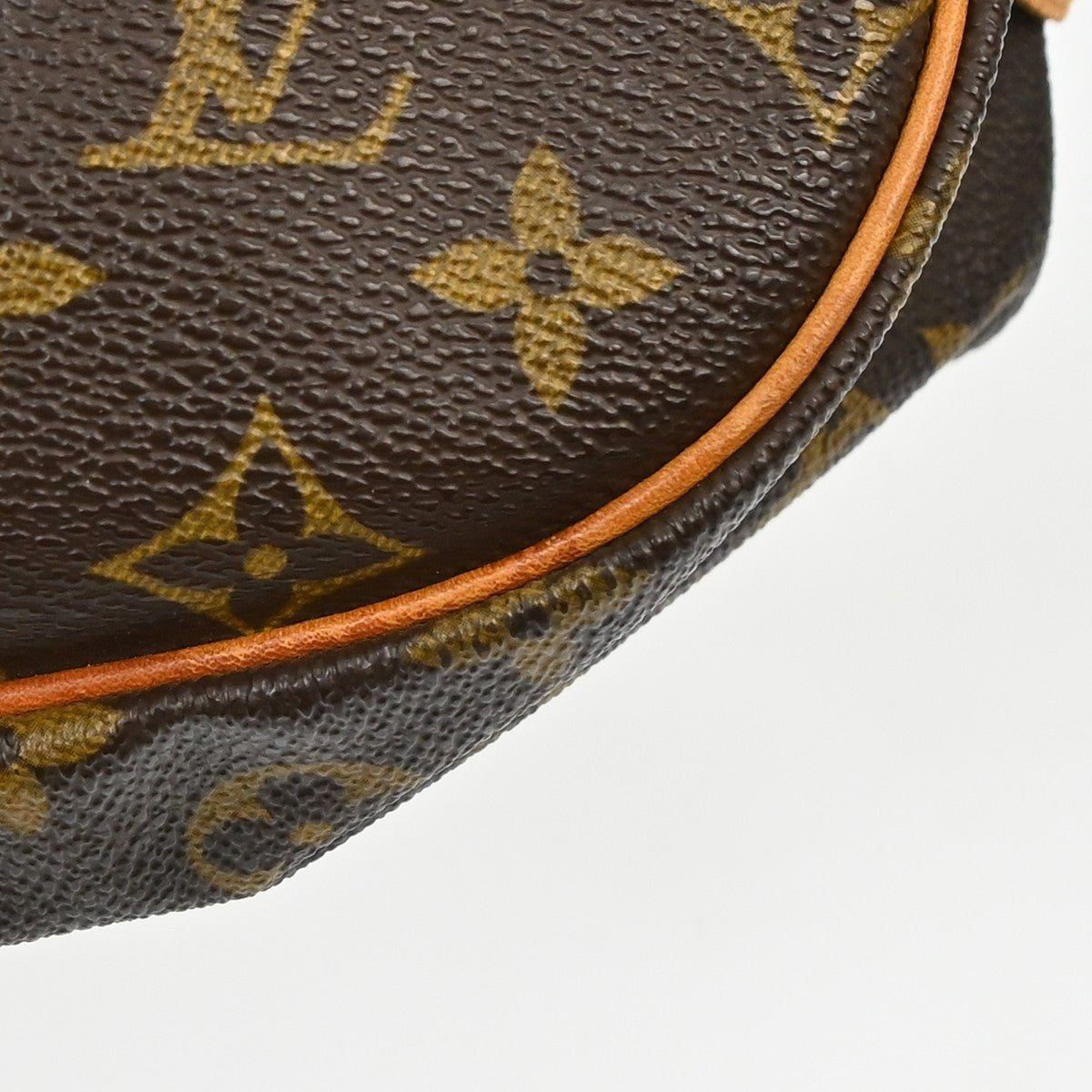 Louis Vuitton Saumur Monogram, Brown, Canvas, Shoulder Bag