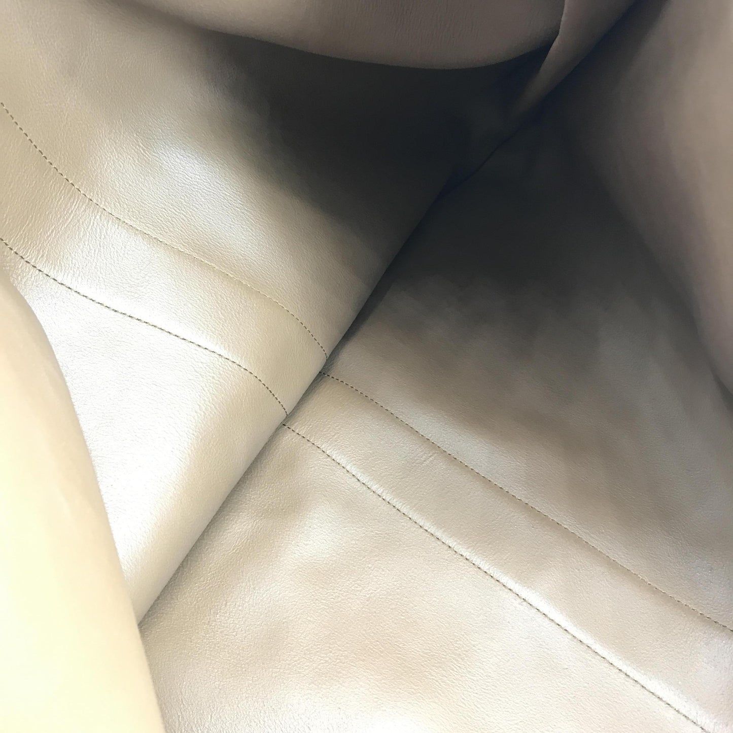 Gucci Rajah Chain Tote Suede, Brown, Suede, Tote Bag