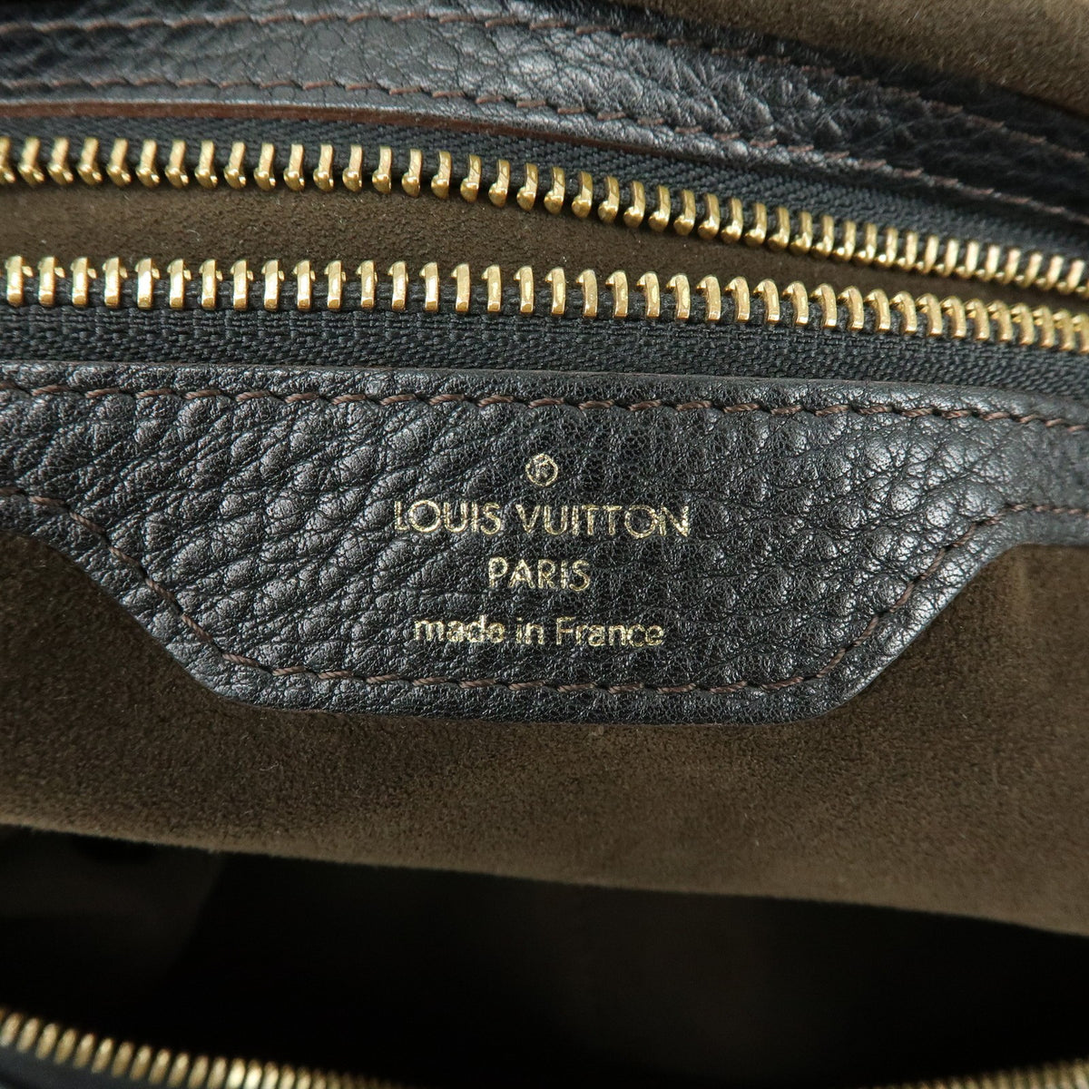 Louis Vuitton Selene Mahina Leather, Black, Leather, Handbag