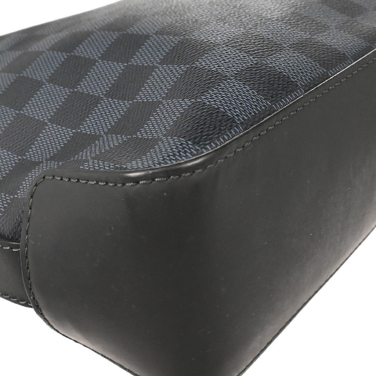 Louis Vuitton Greenwich Messenger Damier Cobalt, Black, Canvas, Shoulder Bag